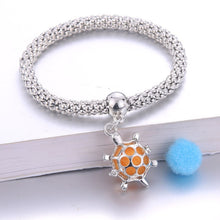 Charger l'image dans la galerie, Creative Aromatherapy Bracelet Jewelry perfume Aroma Diffuser Essential Oil Diffuser Pendant Locket Bracelet With Pads