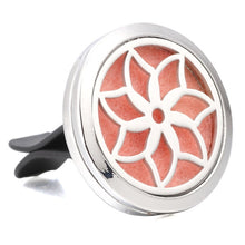 Charger l'image dans la galerie, Aromatherapy Jewelry Cute Cat Car Air Diffuser Stainless Steel Vent Freshener Car Essential Oil Diffuser Perfume Necklace Locket