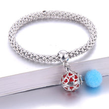 Charger l&#39;image dans la galerie, Creative Aromatherapy Bracelet Jewelry perfume Aroma Diffuser Essential Oil Diffuser Pendant Locket Bracelet With Pads
