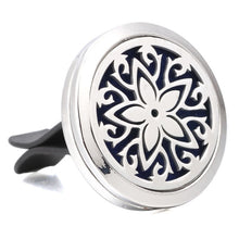 Charger l&#39;image dans la galerie, Aromatherapy Jewelry Cute Cat Car Air Diffuser Stainless Steel Vent Freshener Car Essential Oil Diffuser Perfume Necklace Locket
