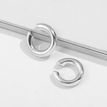 Charger l&#39;image dans la galerie, Punk Rock Gold Color Clip Earrings No Piercing Trendy Link Chain Earcuffs Statement Cartilage Earrings for Women Party Jewelry
